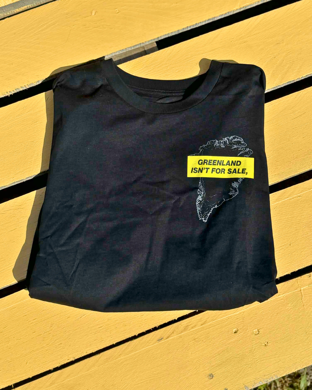 Limited Edition T-shirt – “Greenland isn’t for sale”